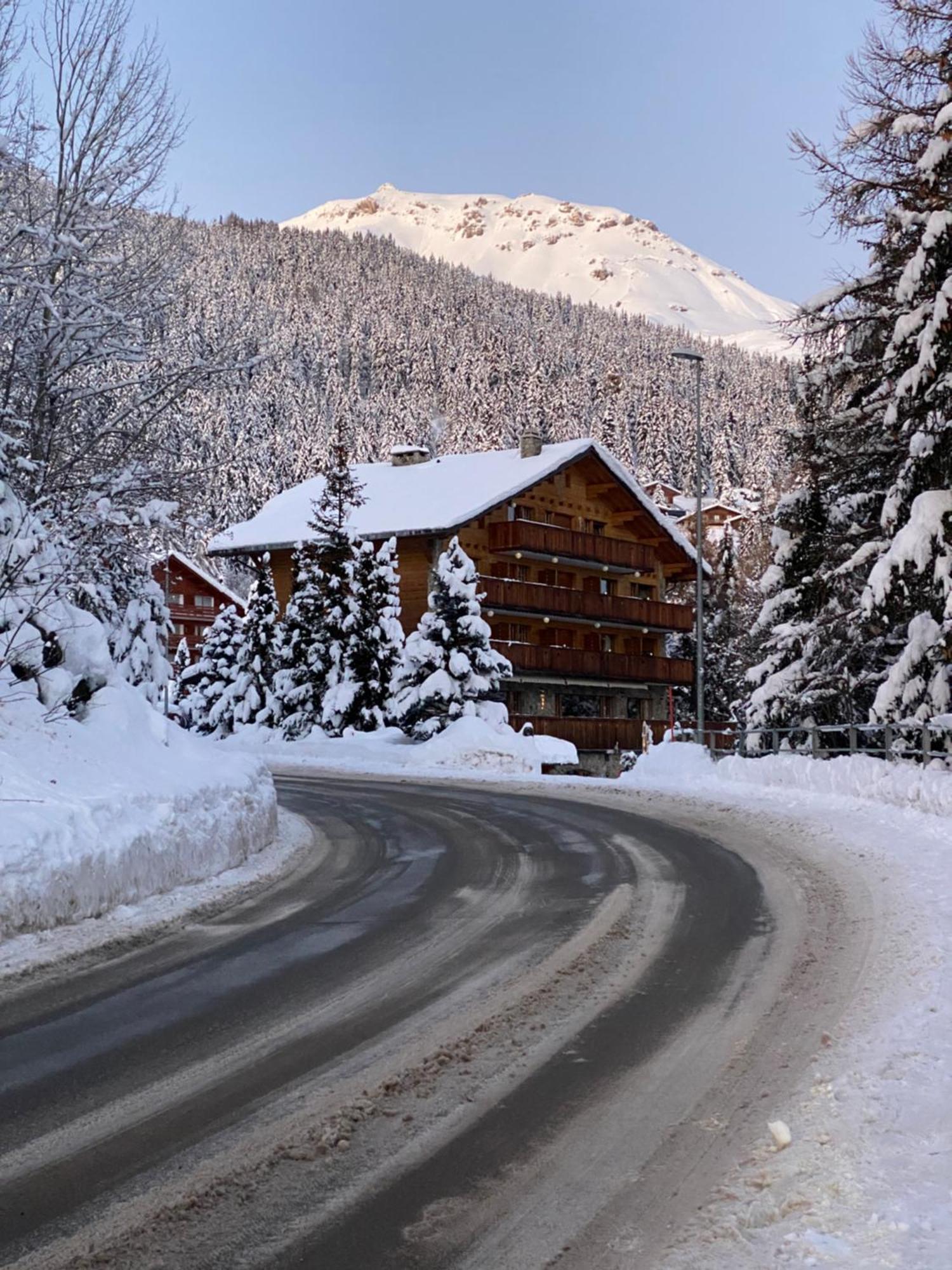 Colorado Riders Chalet Crans-Montana Ngoại thất bức ảnh