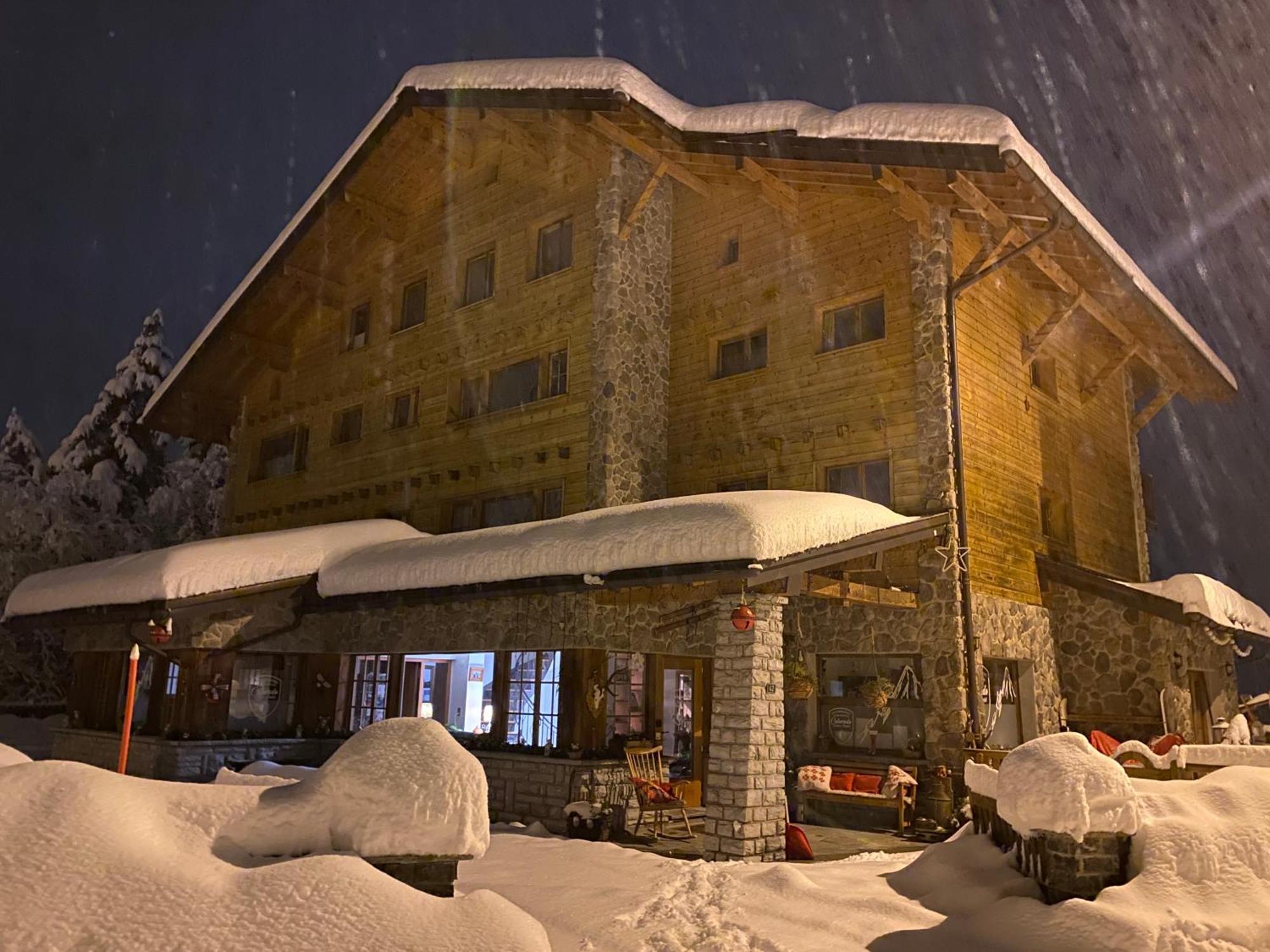 Colorado Riders Chalet Crans-Montana Ngoại thất bức ảnh